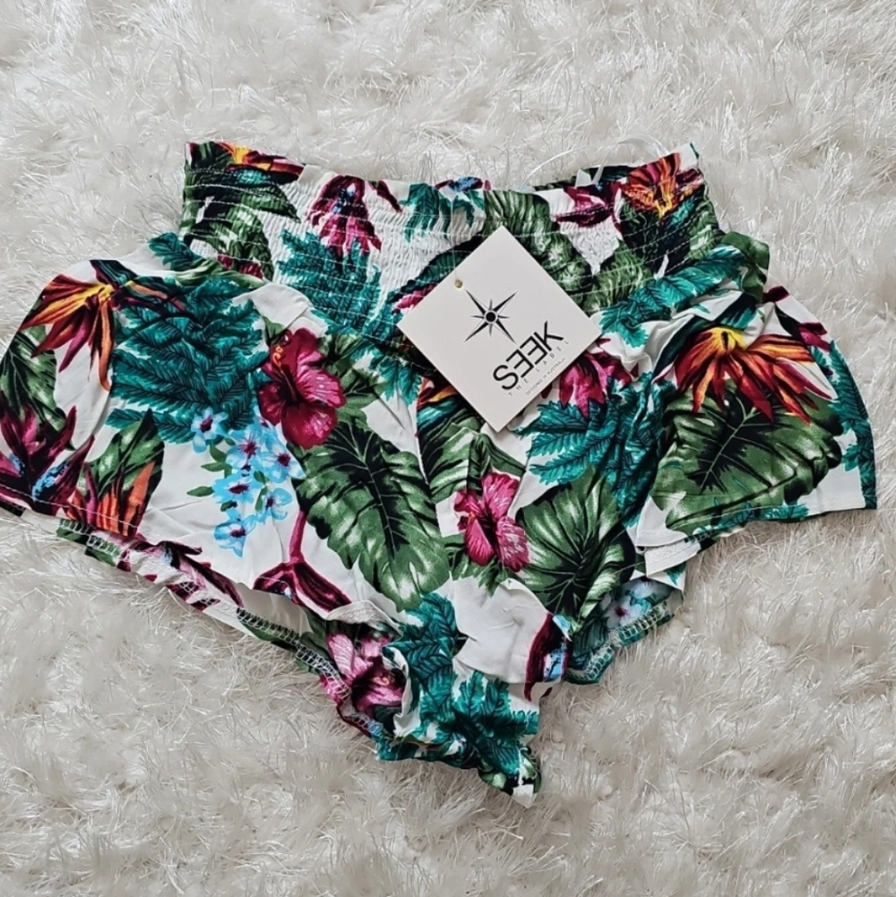 Tropical Print Women's Shorts